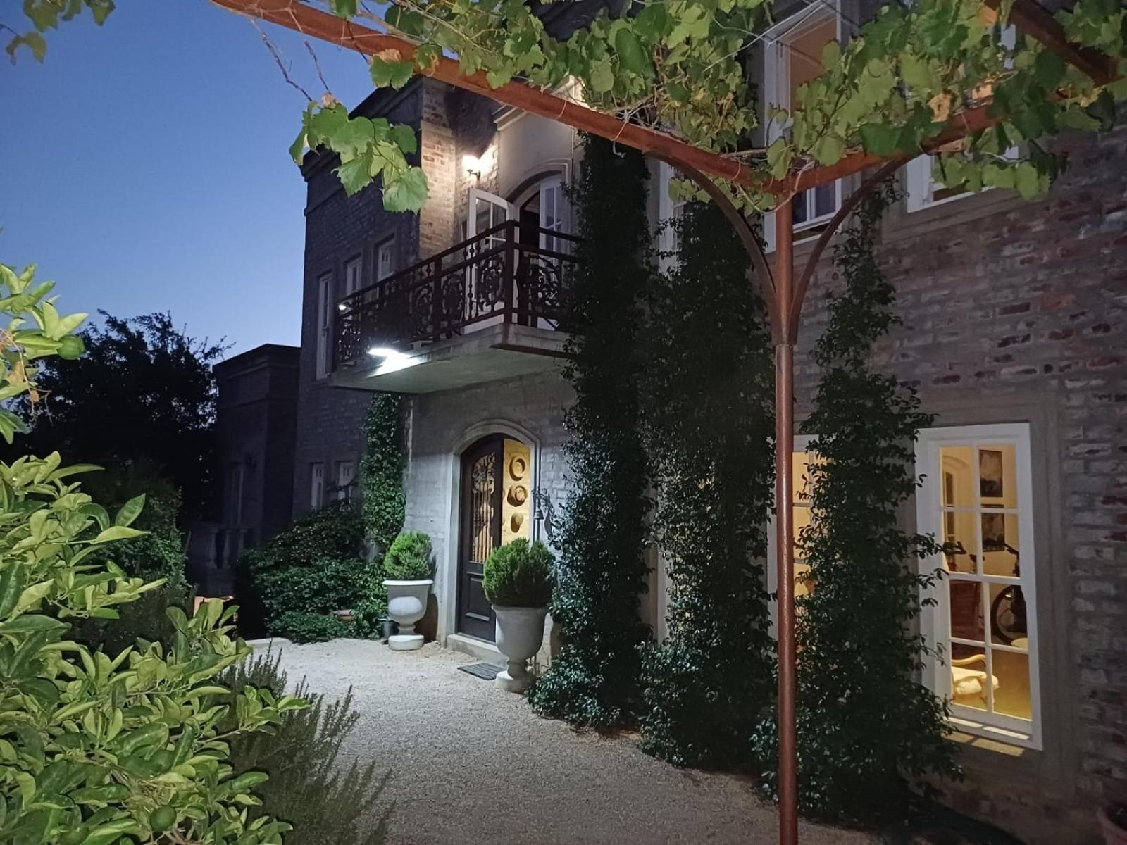 Villa Anna Katarina Рибек-Кастел Екстериор снимка